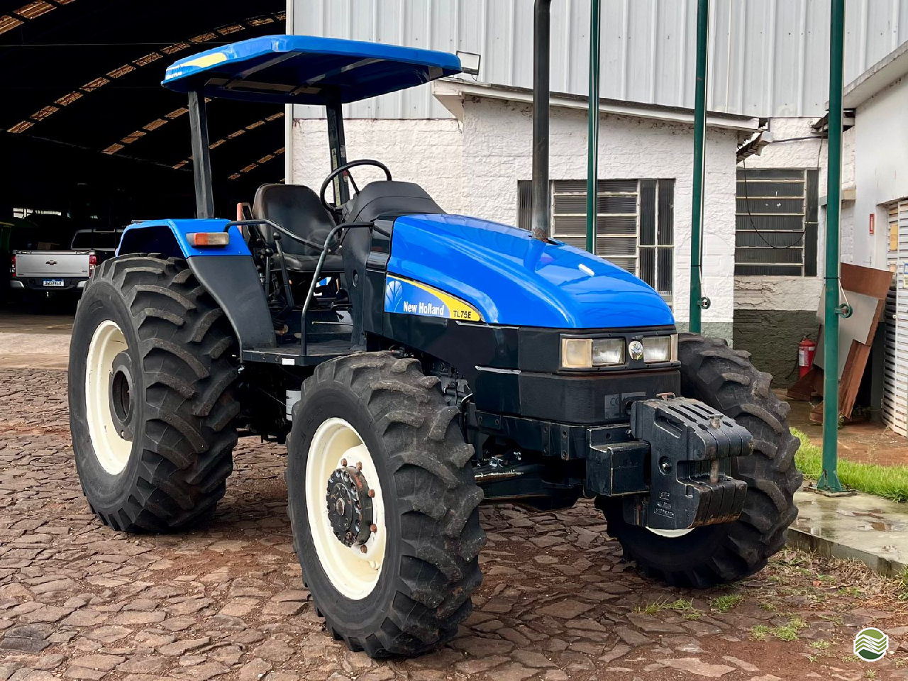 TRATOR NEW HOLLAND NEW TL 75 Tração 4x4 Comatral Caminhões e Máquinas Agrícolas PANAMBI RIO GRANDE DO SUL RS